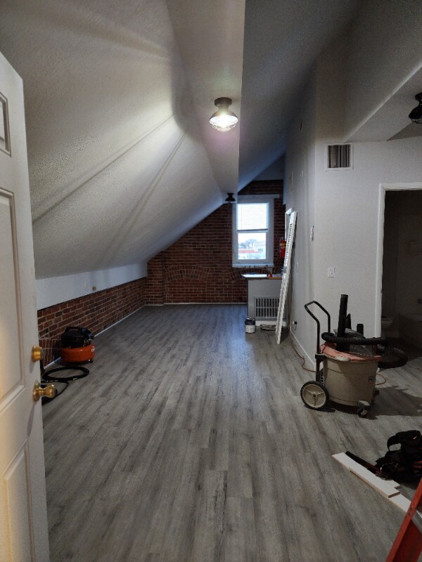 Building Photo - 109 N Kimball Ave