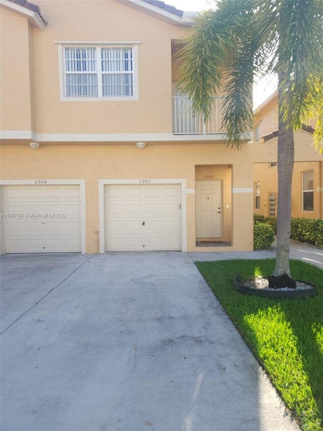 2902 Crestwood Ter, Margate, FL 33063 Townhome Rentals in Margate FL