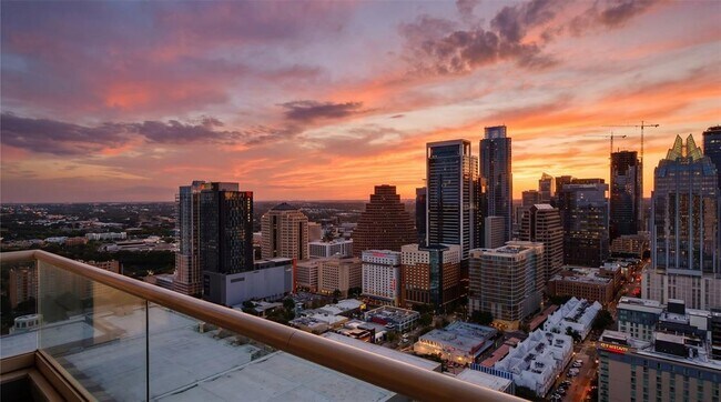 Foto del edificio - 555 E 5th St.