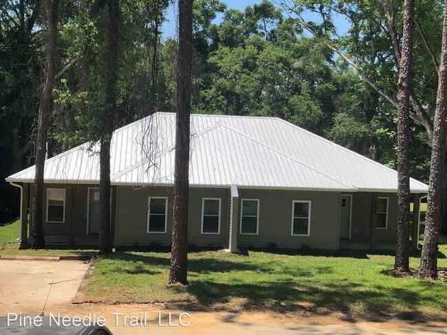 Building Photo - 1604-1683 Pine Needle Trail