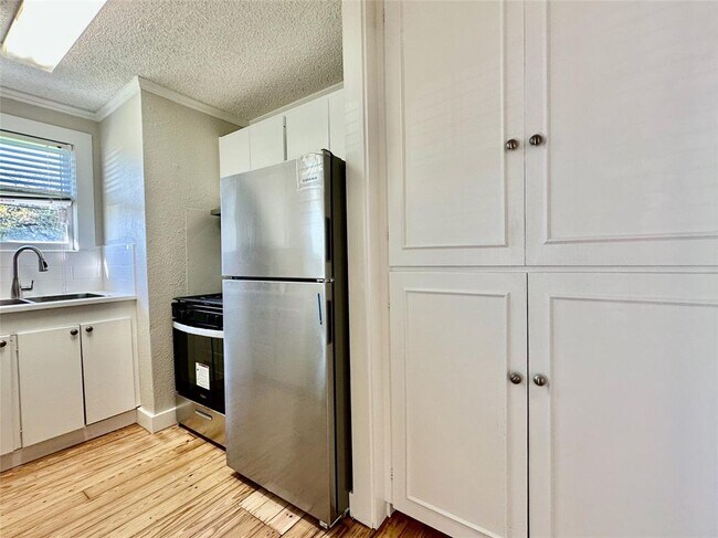 Foto del edificio - 1202 E 29th St