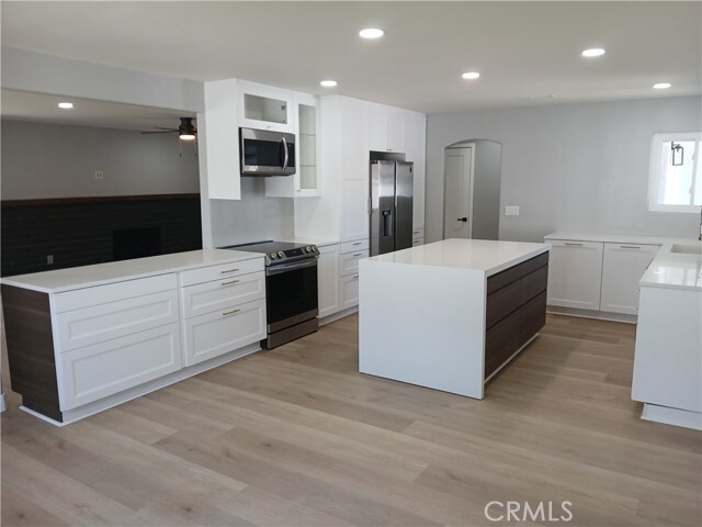 Foto del edificio - 30230 Swan Point Dr
