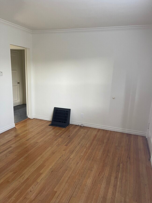 Foto del edificio - 10233 Hillhaven Ave