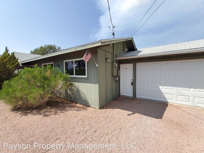 Building Photo - 2 br, 2 bath House - 914 W Rim View Road