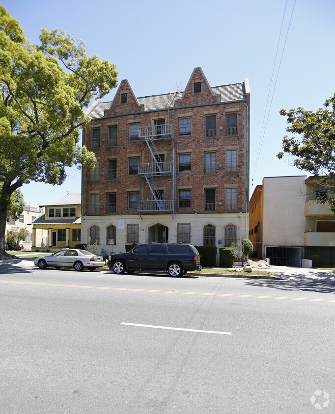 Building Photo - Tufford Arms Apartments