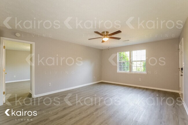 Foto del edificio - 155 Big Oak Cir