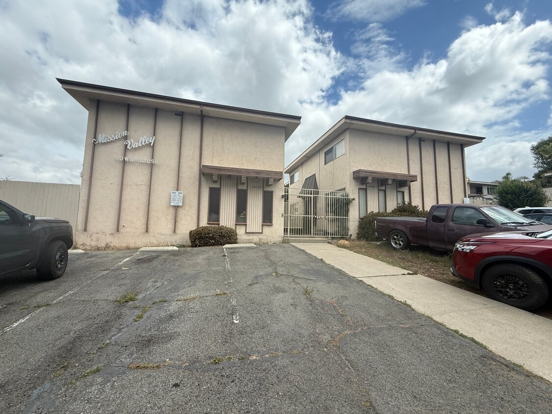 Photo - 4530 Vandever Ave (San Diego, CA)