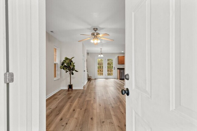 Foto del edificio - Knoxville 37912 - 3 bedroom, 2.5 bath all ...