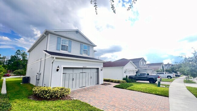 Building Photo - Beautiful, Recently Built 3 Bedroom (+ Lof...