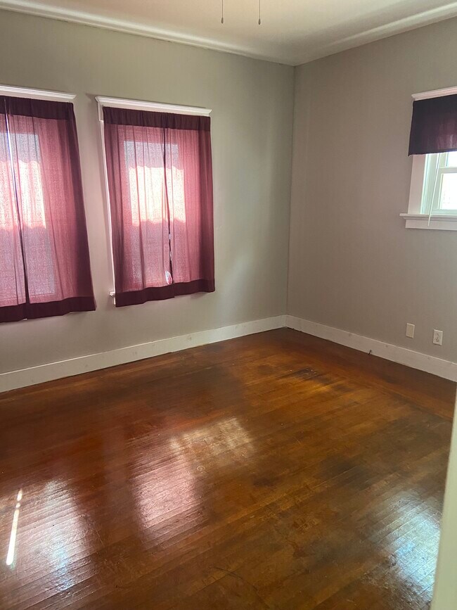 Foto del edificio - 3307 Emerson St
