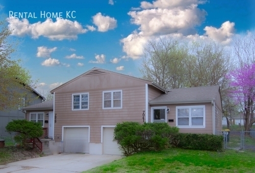 Primary Photo - 7941 Robinson St