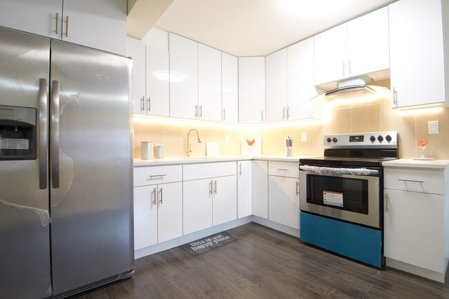 Cocina - 669 Cedar Swamp Rd