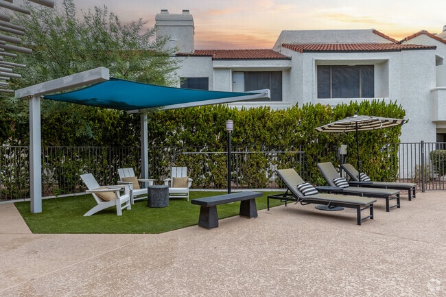 Building Photo - Talavera