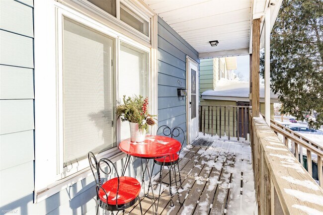 Building Photo - 2 br, 1 bath House - 422 North 15th Avenue...