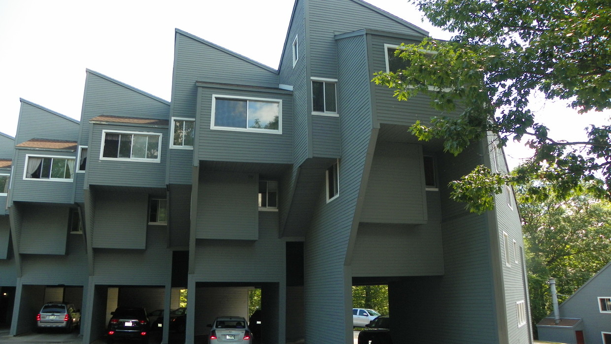 Foto principal - 27 Condo Rd