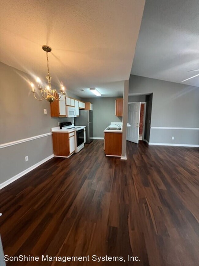 Foto del edificio - 3 br, 2 bath House - 525 H Third Loop rd