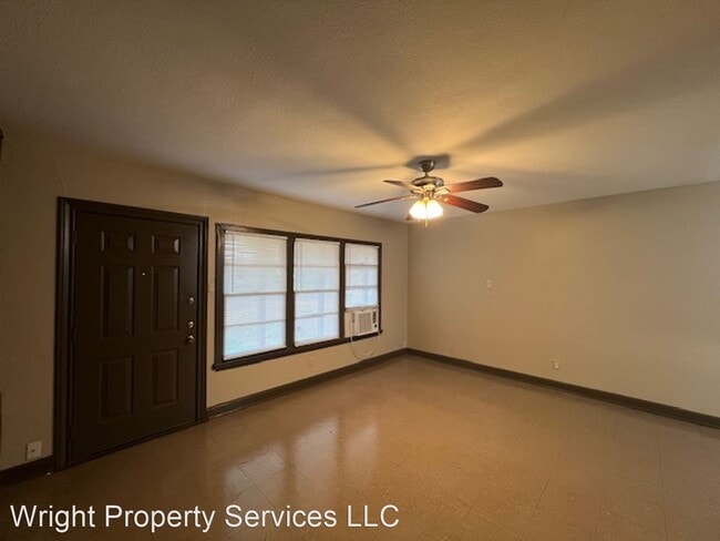 Building Photo - 2 br, 1 bath House - 2110 E San Jose St