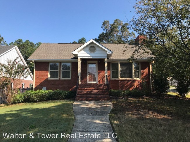2 Br 2 Bath House 1141 Mayland Ln House For Rent In Vestavia