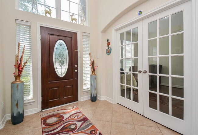 Foto del edificio - 1223 Chapel Cone Ln