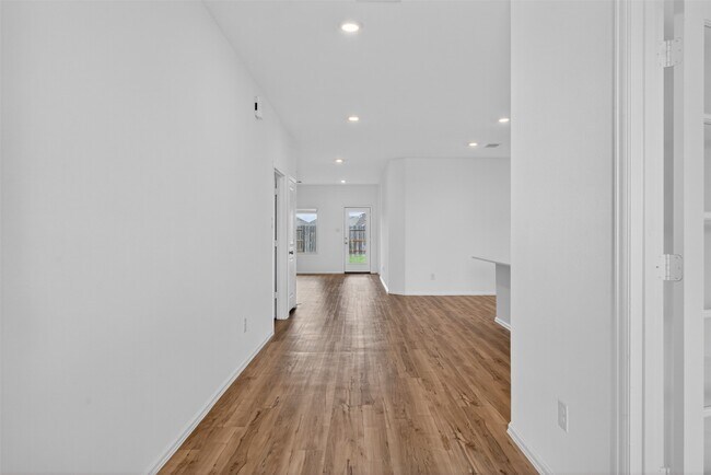 Foto del edificio - 9610 Sterling Arbor Dr