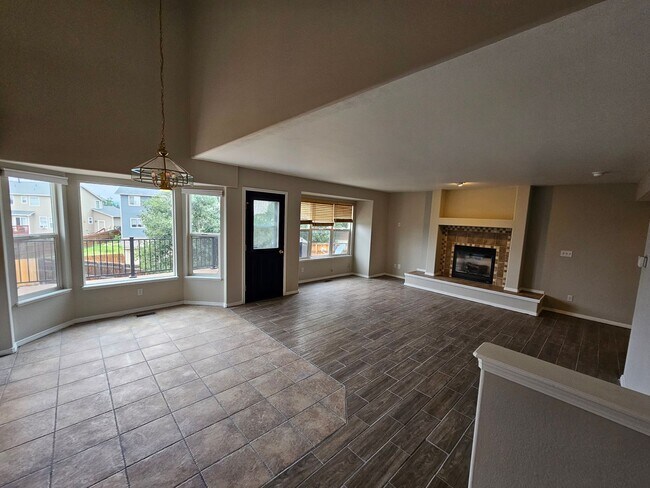 Foto del edificio - 3 Bed 3 bath house in Bridle Pass!