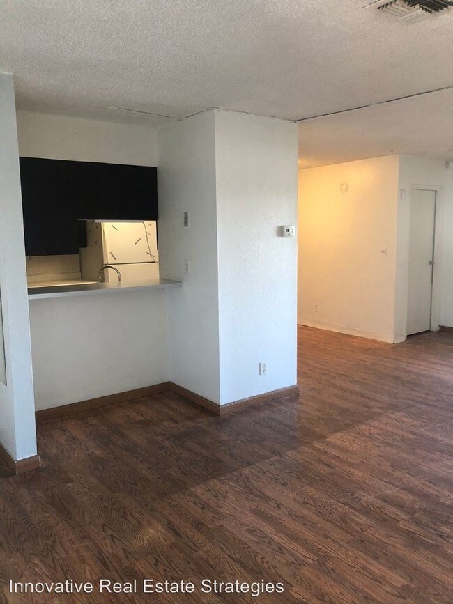 Foto del edificio - 1773 E Harmon Ave