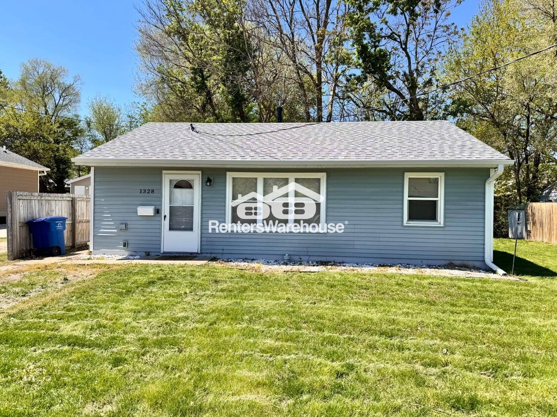Foto principal - 1328 E 28th St