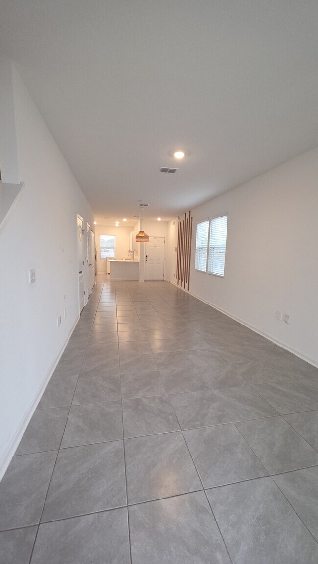 Foto del edificio - 56 Sage Br St