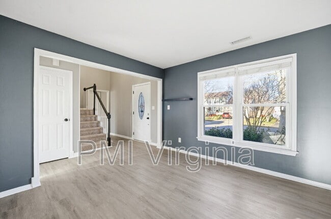 Building Photo - 4808 Boxford Rd