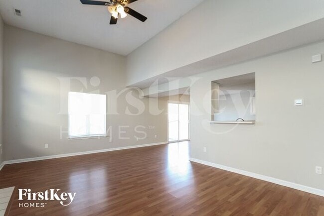 Foto del edificio - 15254 Fawn Meadow Dr