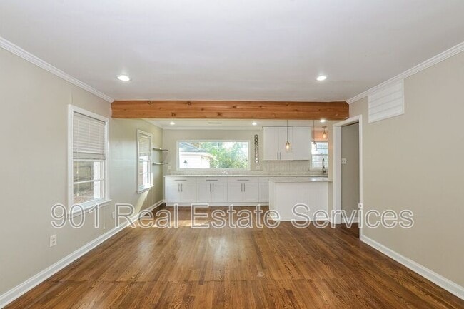 Foto del edificio - 4879 Marion Ave