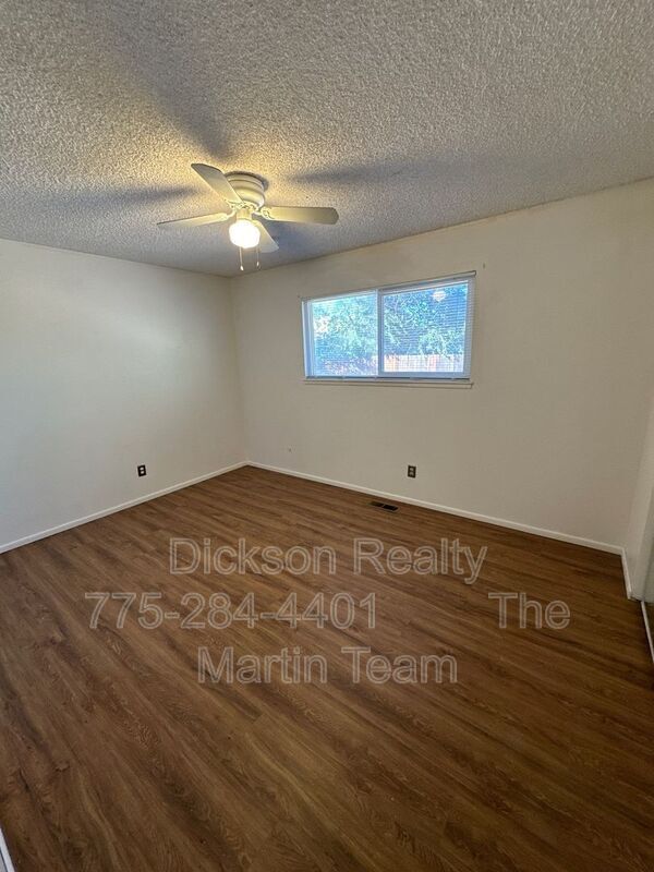 Building Photo - 2605 Valmar Pl