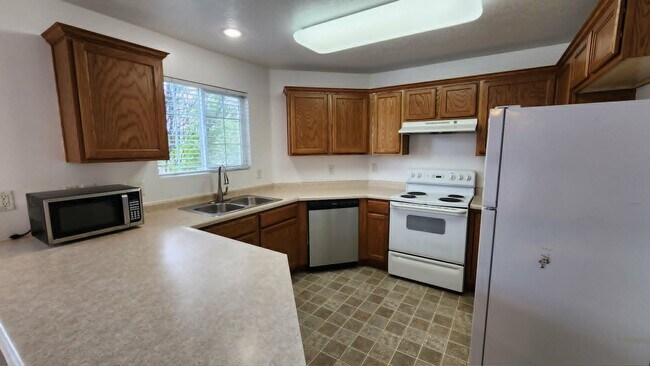Foto del edificio - 105 Daybreak Ln