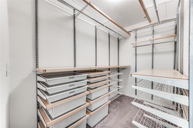 Building Photo - 7613 Heritage Dr