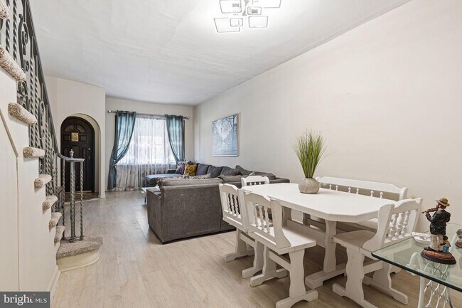 Foto del edificio - 1320 Mifflin St