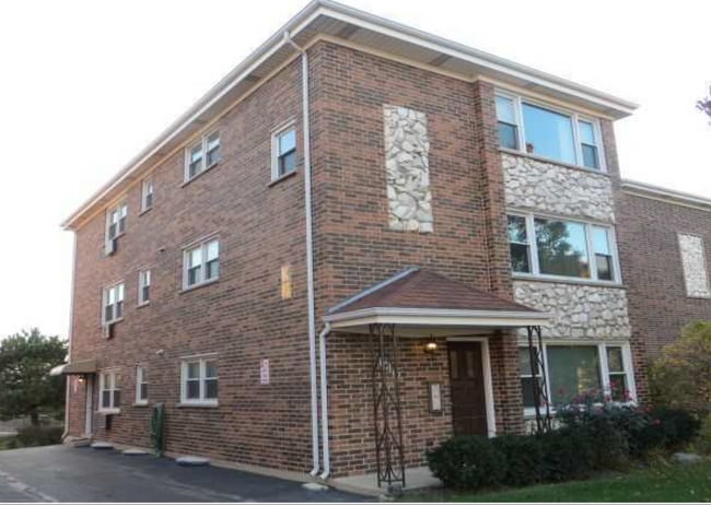 Building - 10115 Devon Ct