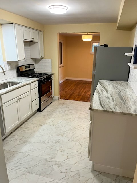 Foto del edificio - 24 Camera Pl