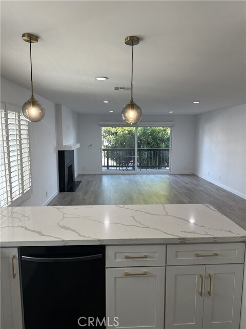 Foto del edificio - 11438 Moorpark St