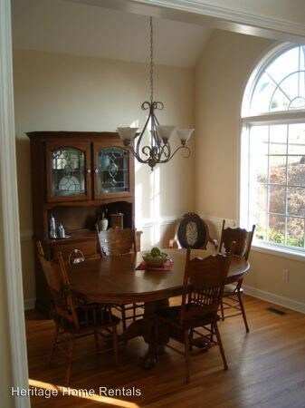 Building Photo - 4603 Hartwell Dr