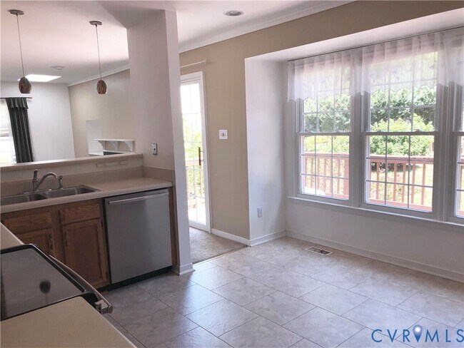 Foto del edificio - 12436 Grace Hill Ln