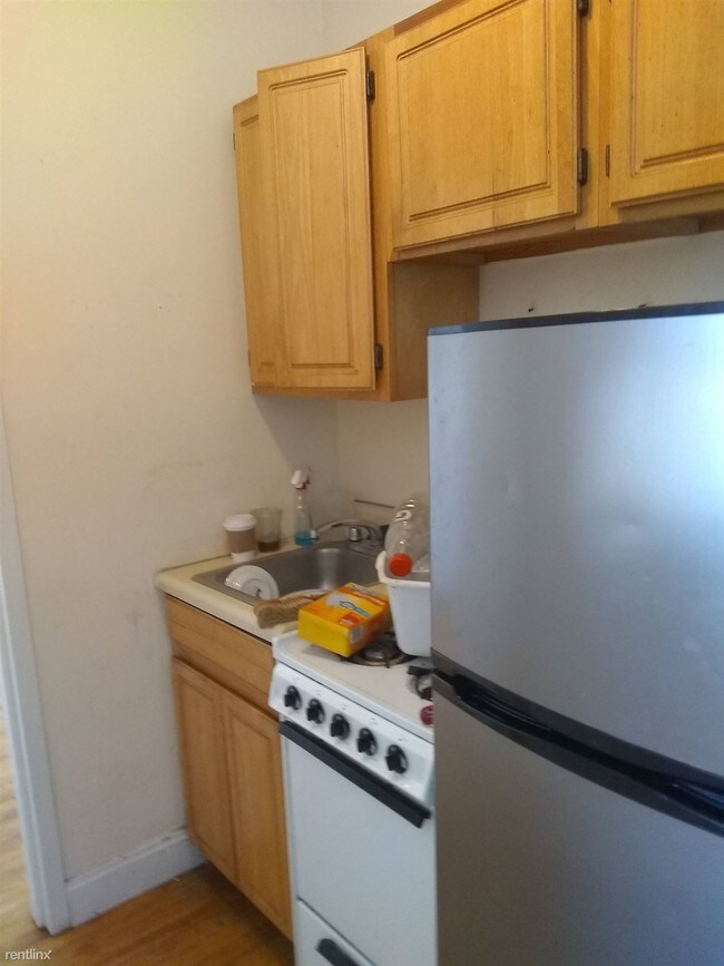 Building Photo - 1 br, 1 bath Apartment - 224 S 3rd St