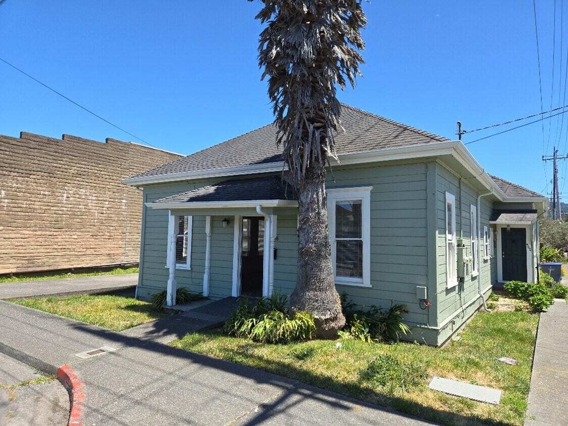 580 5th St Unit 508 F St. [PRM Andrew], Arcata, CA 95521 Room for