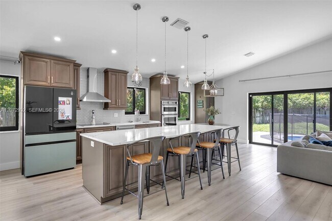 Foto del edificio - 1038 SW 120th Way
