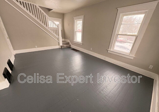 Foto del edificio - 1902 Riedmiller Ave