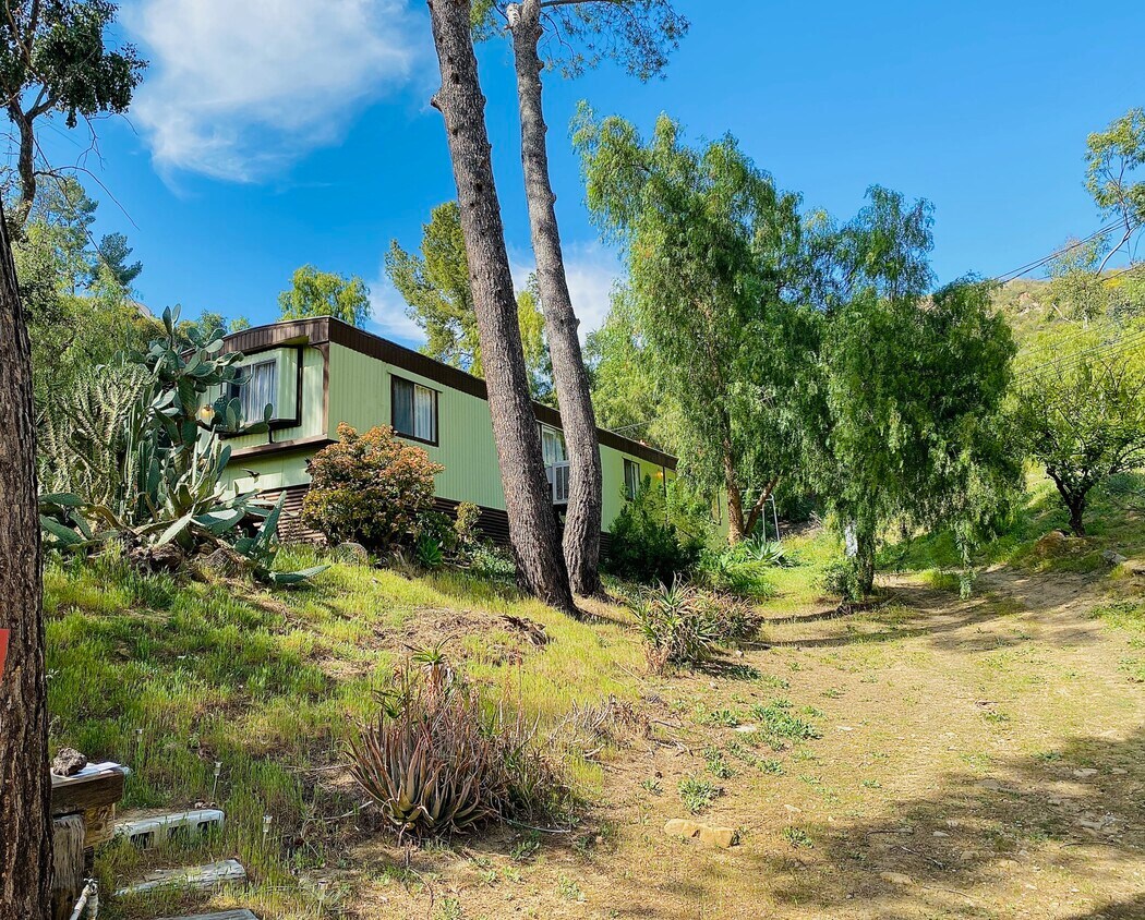 2442 Old Topanga Canyon Rd, Topanga, CA 90290 Apartments in Topanga
