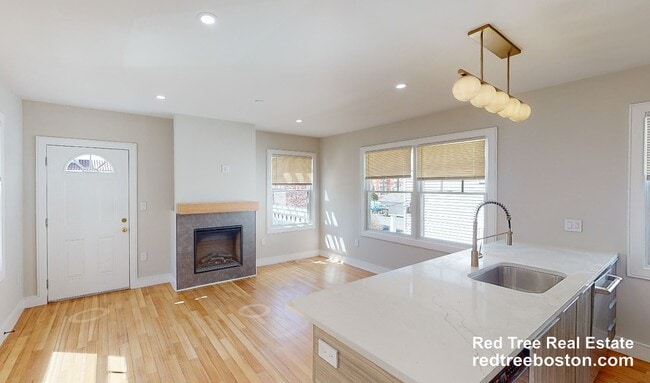 Building Photo - 93 Williston Rd