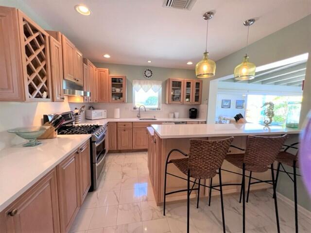 Foto del edificio - 929 N Golfview Rd