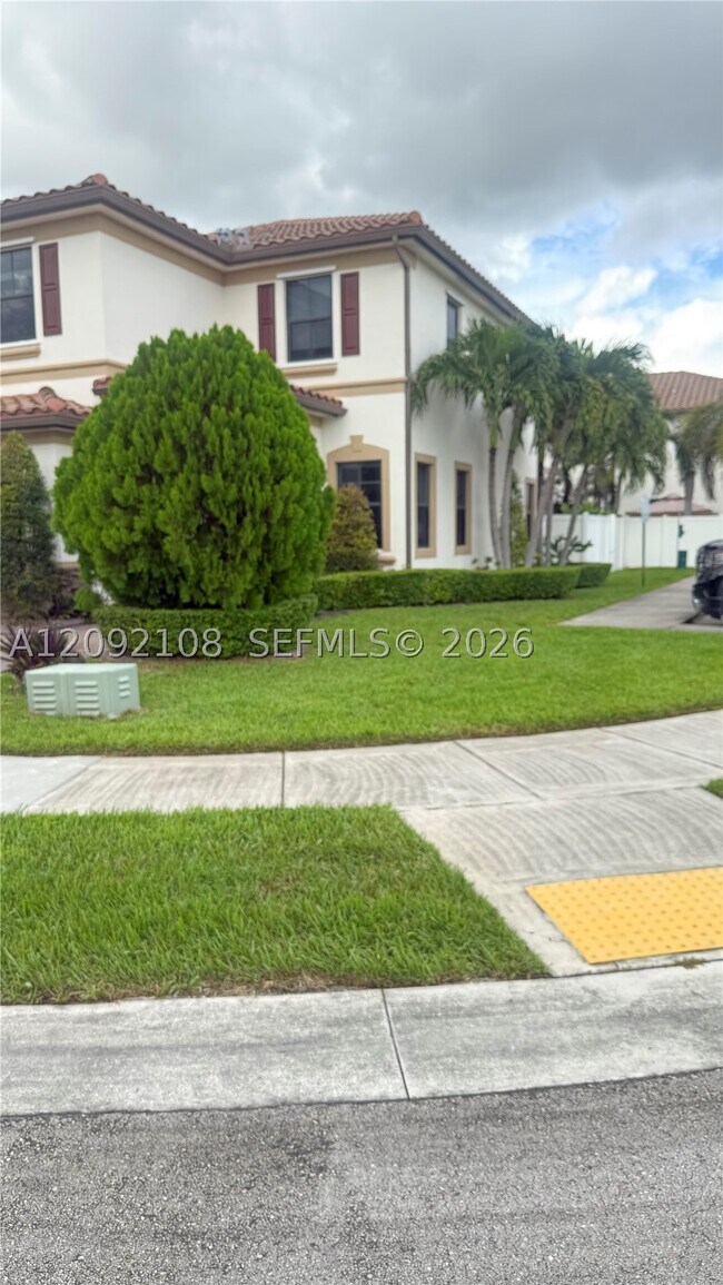 Foto del edificio - 3301 W 89th Terrace