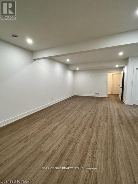 Photo du bâtiment - 4590 Lee Ave