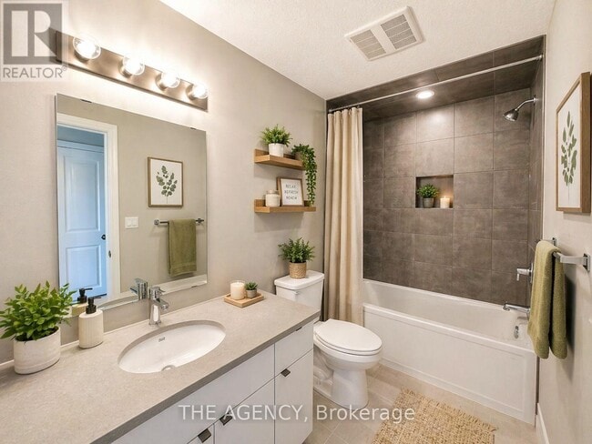 Building Photo - 70 Thatcher Dr
